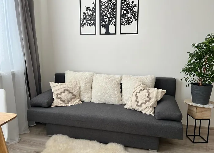 Sunny Minimalistic Flat Near Metro Opatov *